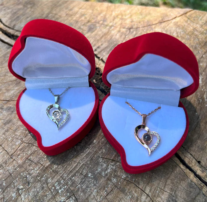 Collar 100 Idiomas - Eternal love